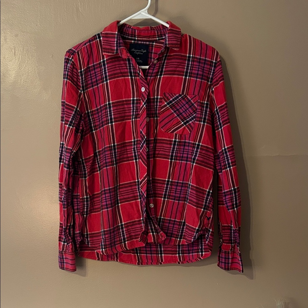 American Eagle Outfitters Pink and Black Plaid Women’s Button Down